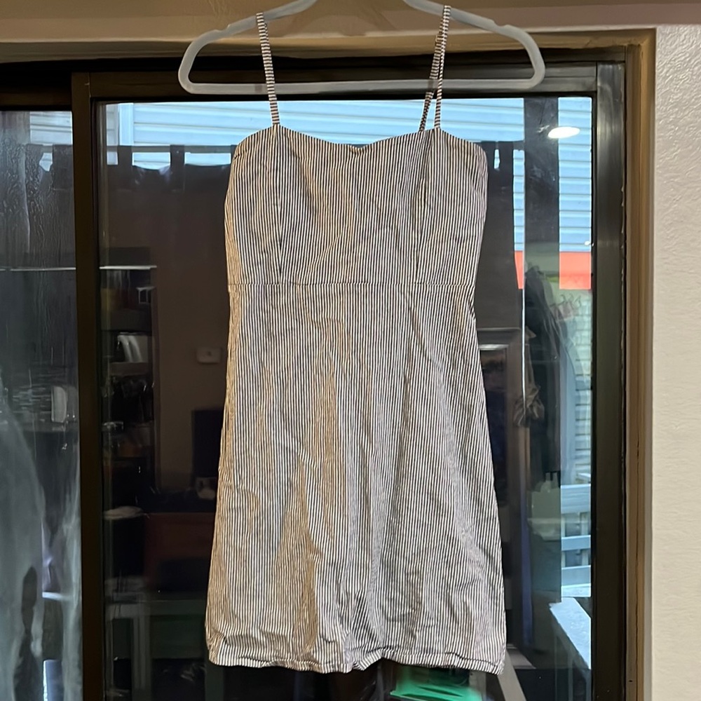 Brandy Melville Stripped Dress ✨🖤